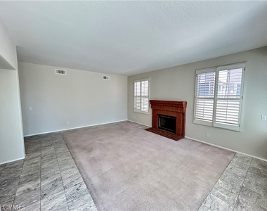8132 E Hillsdale - Photo Thumbnail 17
