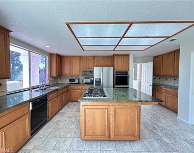 8132 E Hillsdale - Photo Thumbnail 20
