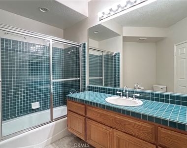 8132 E Hillsdale - Photo Thumbnail 32