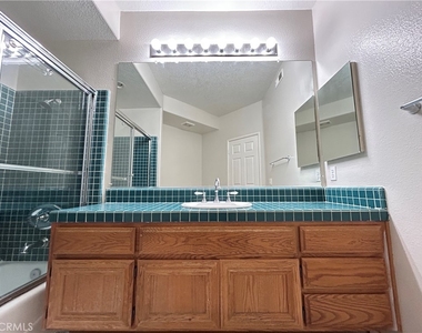 8132 E Hillsdale - Photo Thumbnail 34