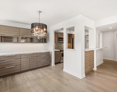 1215 N Olive Drive - Photo Thumbnail 13