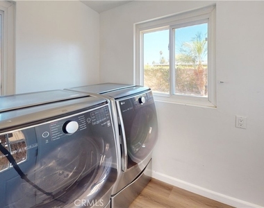 8172 20th Street - Photo Thumbnail 13