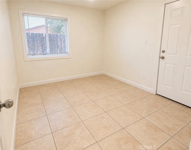 296 N Allen - Photo Thumbnail 12