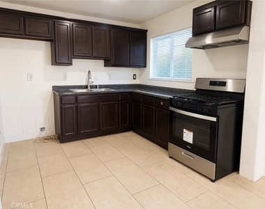 296 N Allen - Photo Thumbnail 7