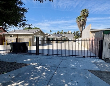 296 N Allen - Photo Thumbnail 4