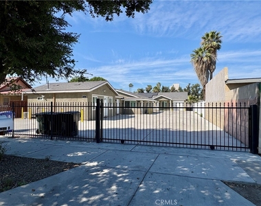296 N Allen - Photo Thumbnail 5