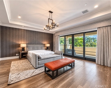 1020 Hampton - Photo Thumbnail 47