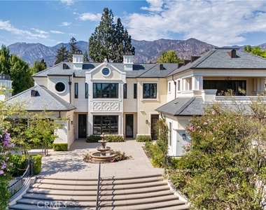 1020 Hampton - Photo Thumbnail 1