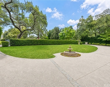 1020 Hampton - Photo Thumbnail 50