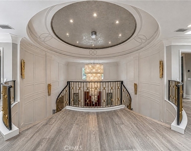 1020 Hampton - Photo Thumbnail 31