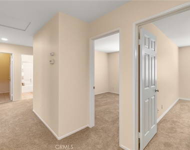 51 Appleglen Drive - Photo Thumbnail 11