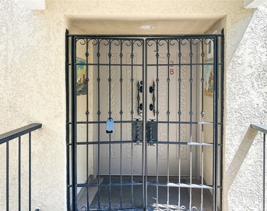 3241 San Amadeo - Photo Thumbnail 6