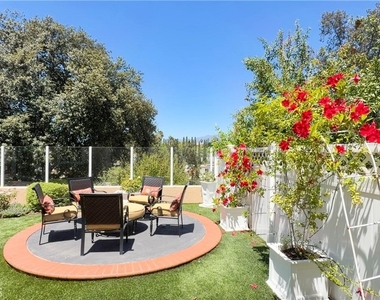 15 Tierra Vista - Photo Thumbnail 28
