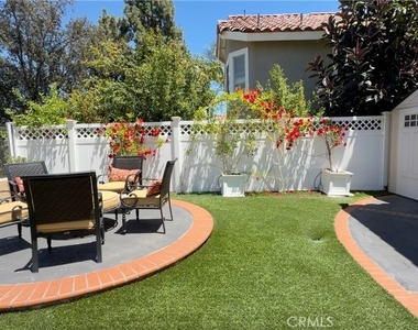 15 Tierra Vista - Photo Thumbnail 29