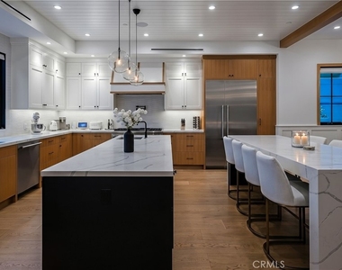 4158 Farmdale - Photo Thumbnail 9