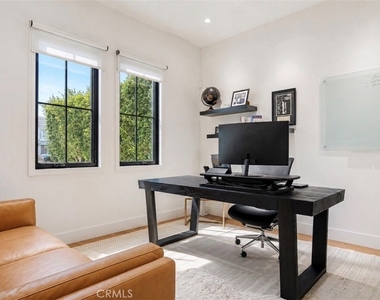 4158 Farmdale - Photo Thumbnail 23