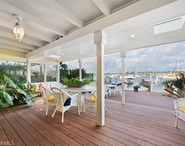 1128 E Balboa - Photo Thumbnail 5