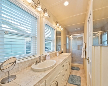 1128 E Balboa - Photo Thumbnail 19