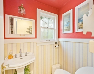 1128 E Balboa - Photo Thumbnail 15