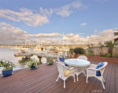 1128 E Balboa - Photo Thumbnail 6