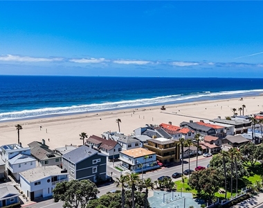 6601 Seashore - Photo Thumbnail 15