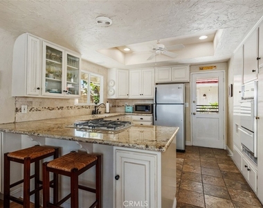 2719 Via Montecito - Photo Thumbnail 12