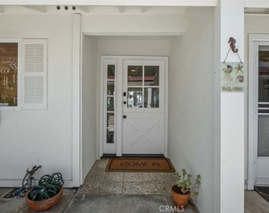 2719 Via Montecito - Photo Thumbnail 5