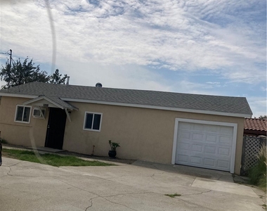 16859 Fairfax Street - Photo Thumbnail 1