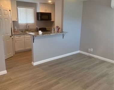 3615 Genevieve Street - Photo Thumbnail 9