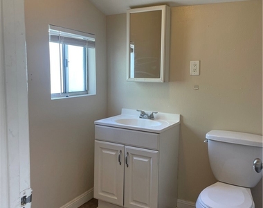 643 Unit C E 7th - Photo Thumbnail 9