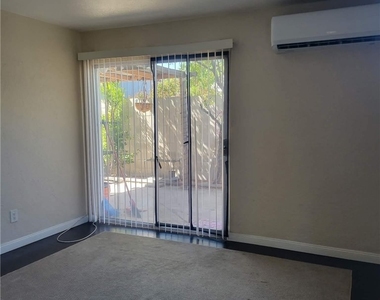643 Unit C E 7th - Photo Thumbnail 3