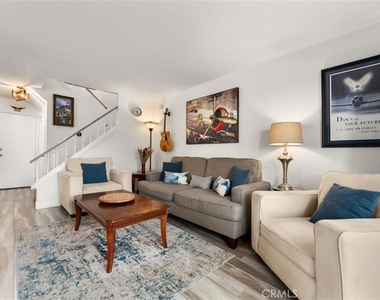 875 Endicott - Photo Thumbnail 8
