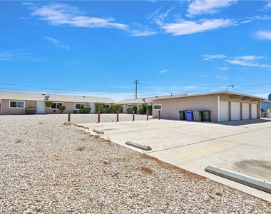 20933 Sioux Road - Photo Thumbnail 2