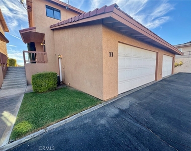 27535 Lakeview - Photo Thumbnail 12