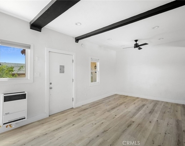 1643 S Catalina Street - Photo Thumbnail 5