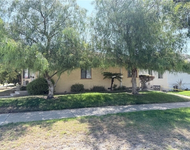 1340 N Buena Vista Street - Photo Thumbnail 1