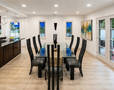 1424 E Mountain - Photo Thumbnail 8