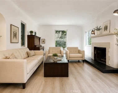 1424 E Mountain - Photo Thumbnail 4
