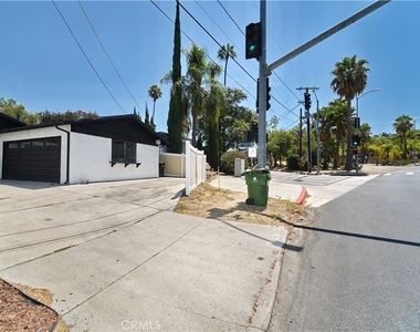 4700 Topanga Canyon - Photo Thumbnail 1