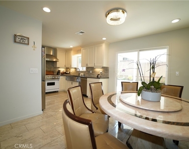 4700 Topanga Canyon - Photo Thumbnail 6