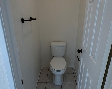 12240 Knightsbridge - Photo Thumbnail 24