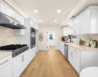 2020 Oak Valley - Photo Thumbnail 10