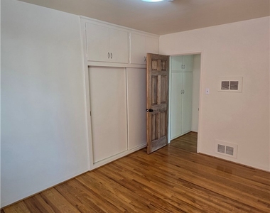 502 Cypress Avenue - Photo Thumbnail 8