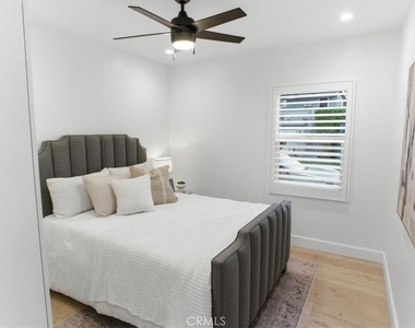 900 Brier Lane - Photo Thumbnail 8