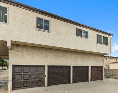 1130 W Huntington Drive - Photo Thumbnail 24