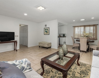 1130 W Huntington Drive - Photo Thumbnail 9