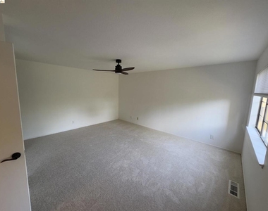 3152 Heather Ridge Dr - Photo Thumbnail 17