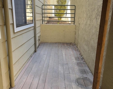 3152 Heather Ridge Dr - Photo Thumbnail 2