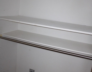 190 Iris Rd - Photo Thumbnail 14