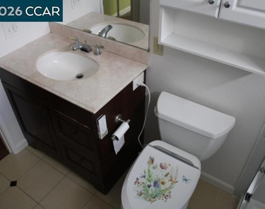 190 Iris Rd - Photo Thumbnail 20